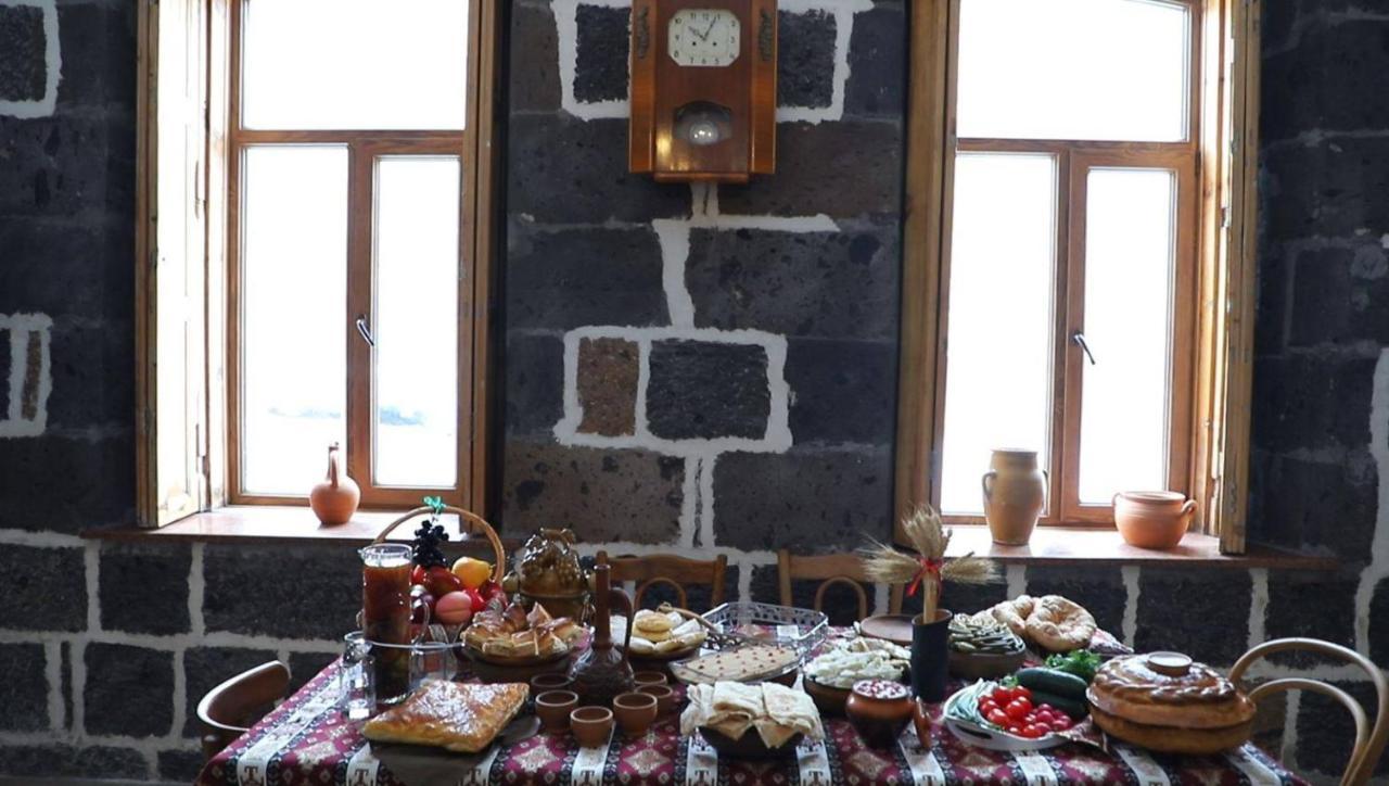 Guesthouse Emma Гюмри Экстерьер фото